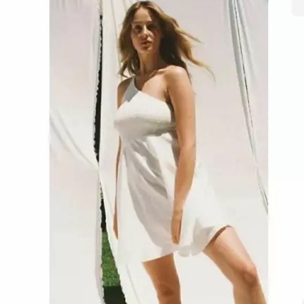 Urban outfitters Dahlia Asymmetrical Mini Dress Size M
